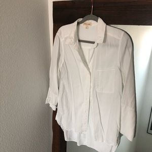 White blouse- living with Landyn style! worn once